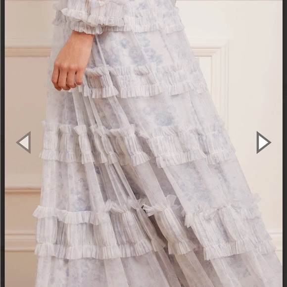 Needle & Thread - Picture 7 of 9